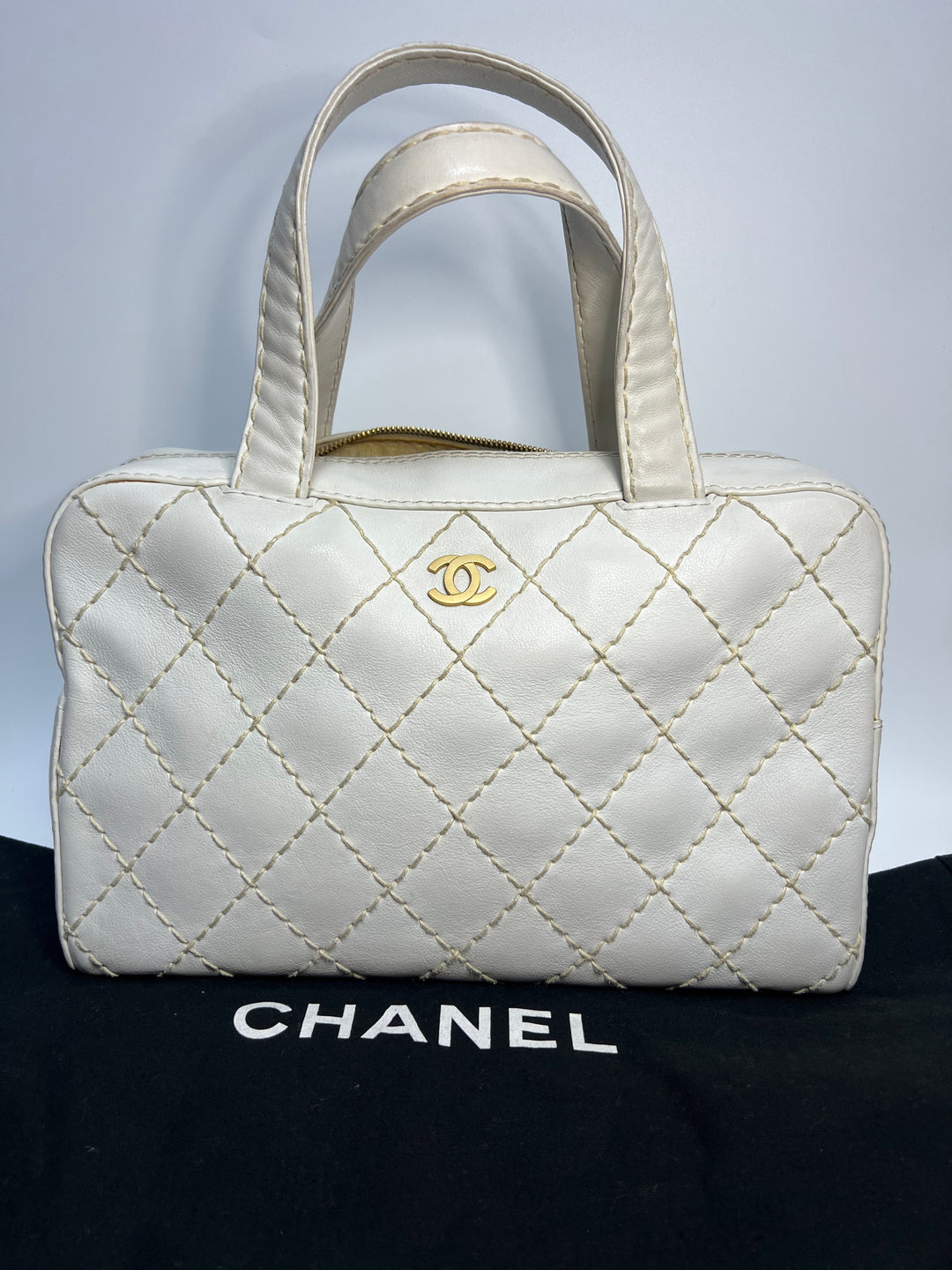 Chanel CC Cuir d’agneau Wild Stitch Sac à main