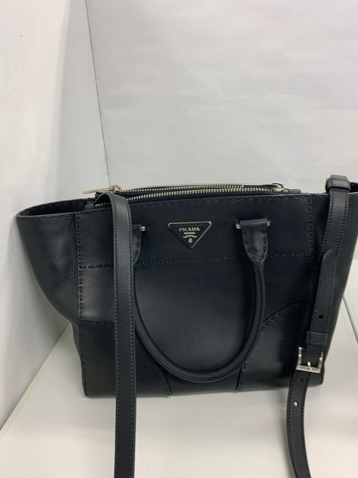 Prada Small City Veau Surpiqué Twin Pocket Sac