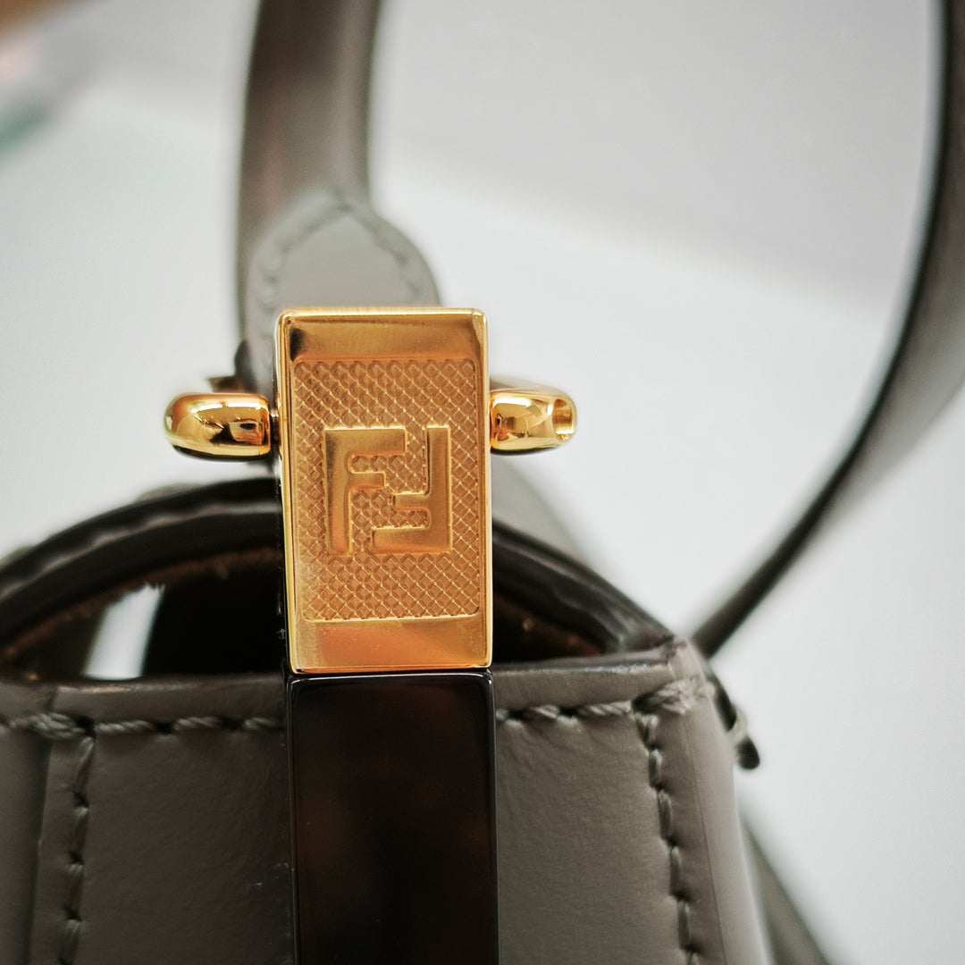 Fendi Cuir Moonlight Sac porté croisé