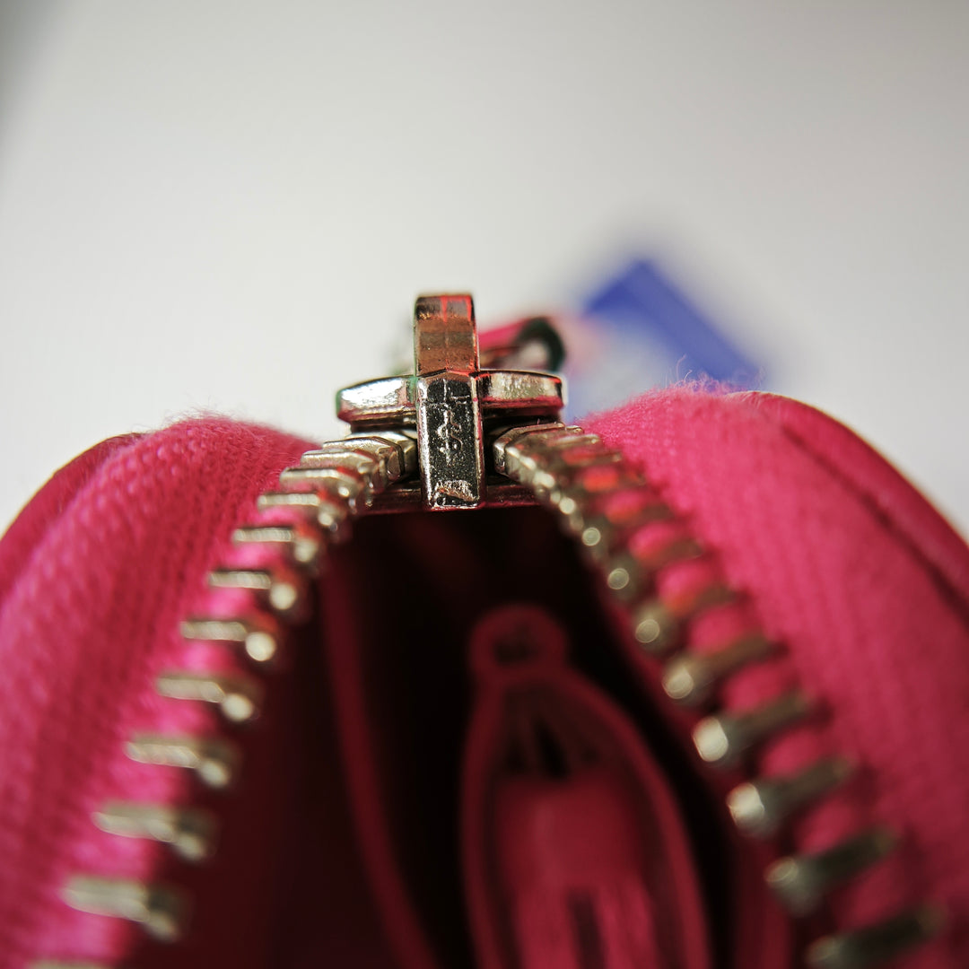 Chanel Large Matelassé Cuir d’agneau Zip Around Organizer Pochette