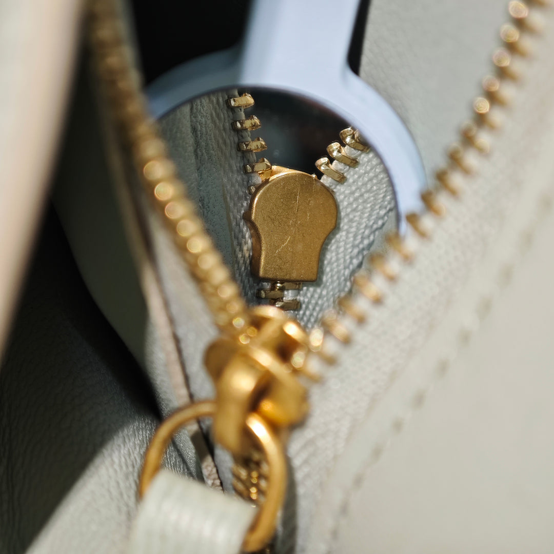 Celine Small Cuir de veau Classic Boîte