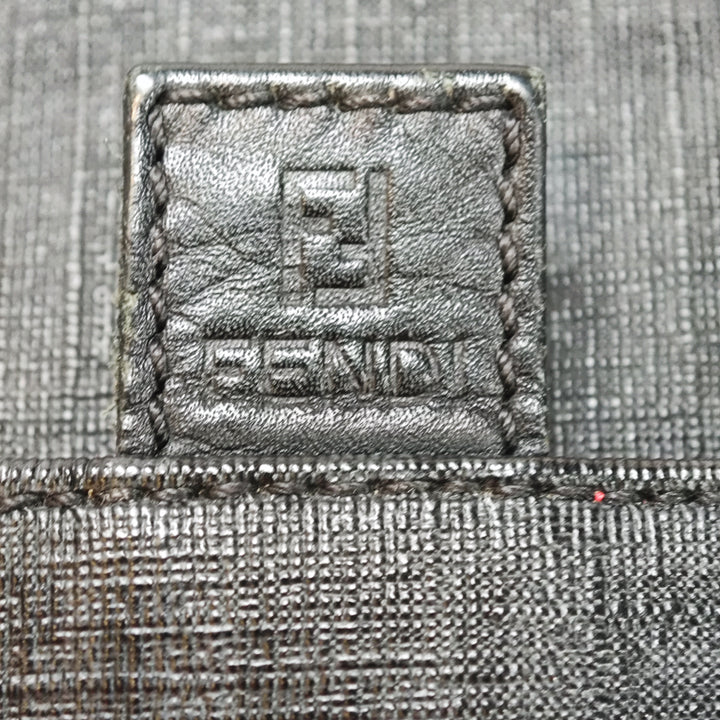 Fendi Zucchino Coated Toile Charm Zip Sac porté croisé