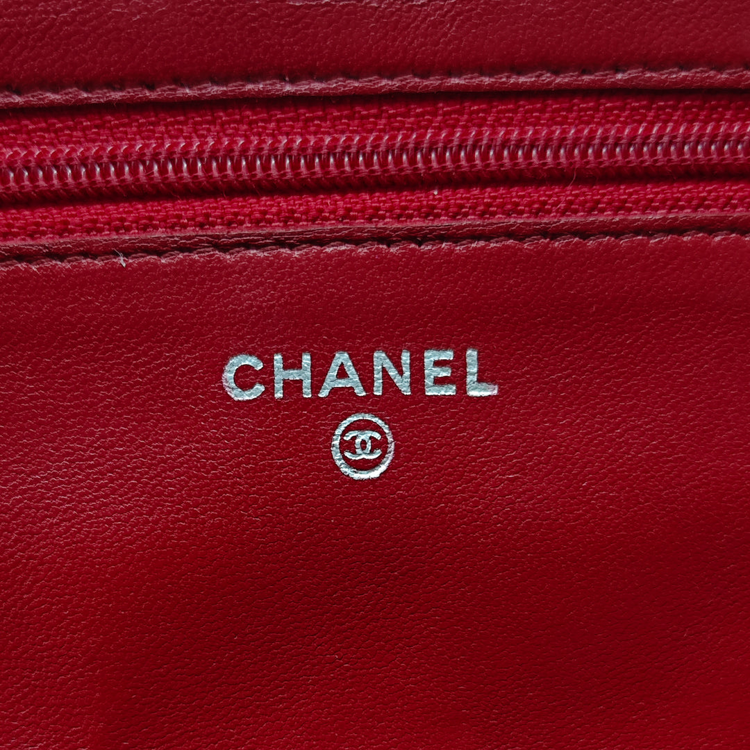 Chanel CC Matelassé Cuir d’agneau Wallet on Chain