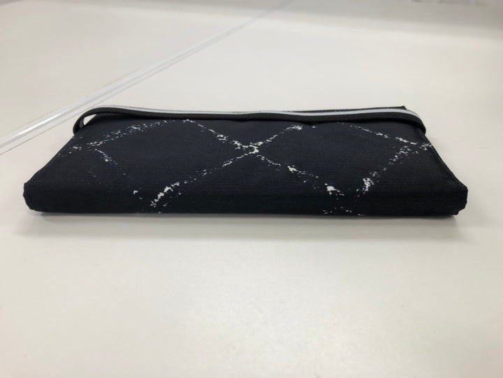 Chanel Old Travel Line Nylon Bifold Portefeuille long