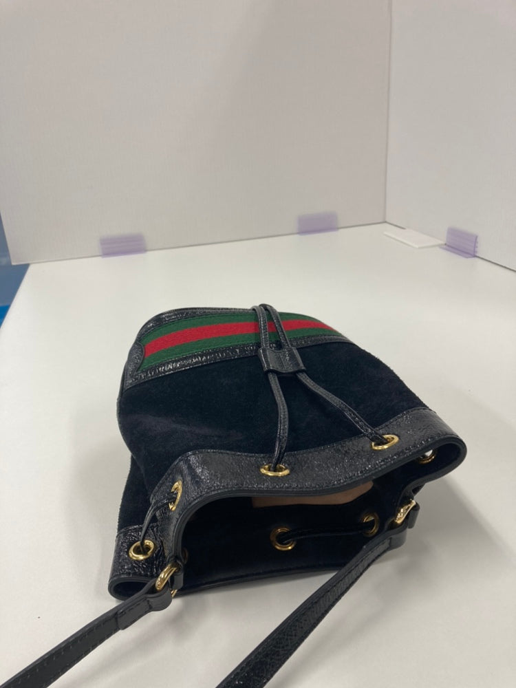 Gucci Mini Daim et Cuir verni Web Ophidia Bucket Sac