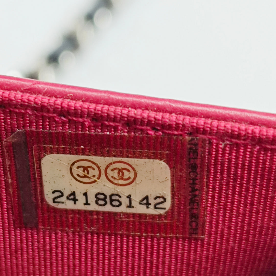 Chanel CC Matelassé Cuir d’agneau Wallet on Chain