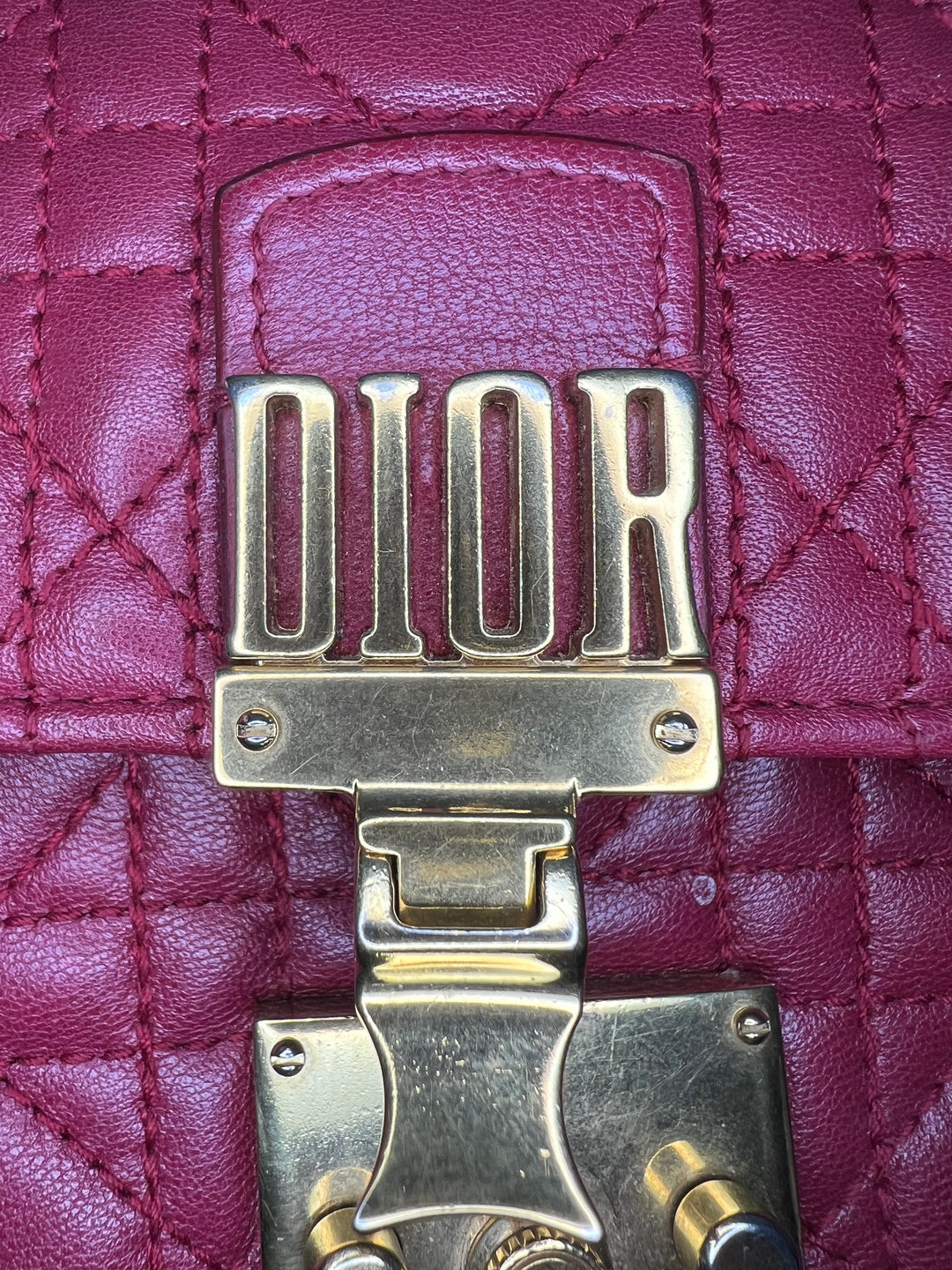 Dior Cuir d’agneau Cannage DiorAddict Wristlet Pochette