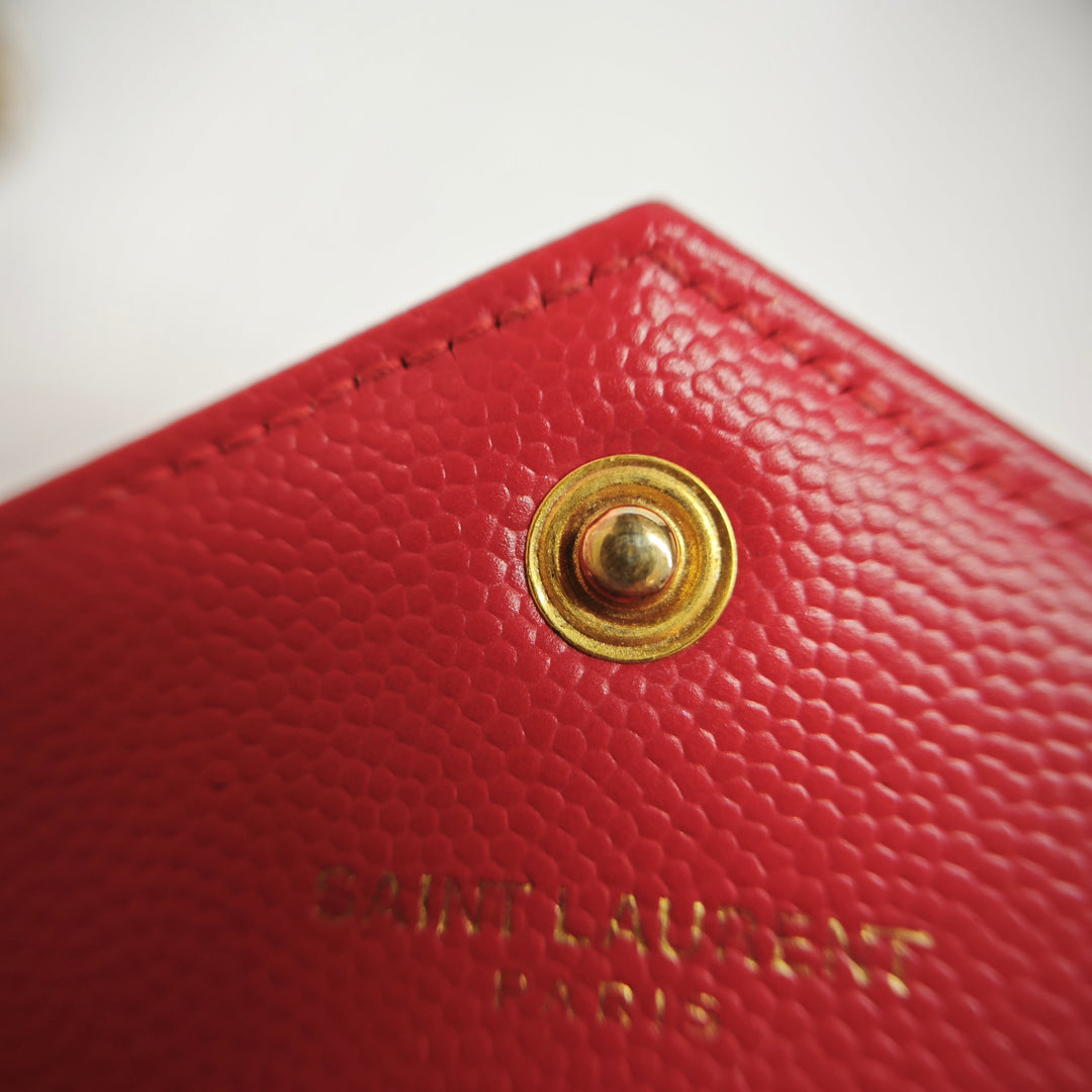 Saint Laurent Grain De Poudre Cassandre Envelope Chain Portefeuille