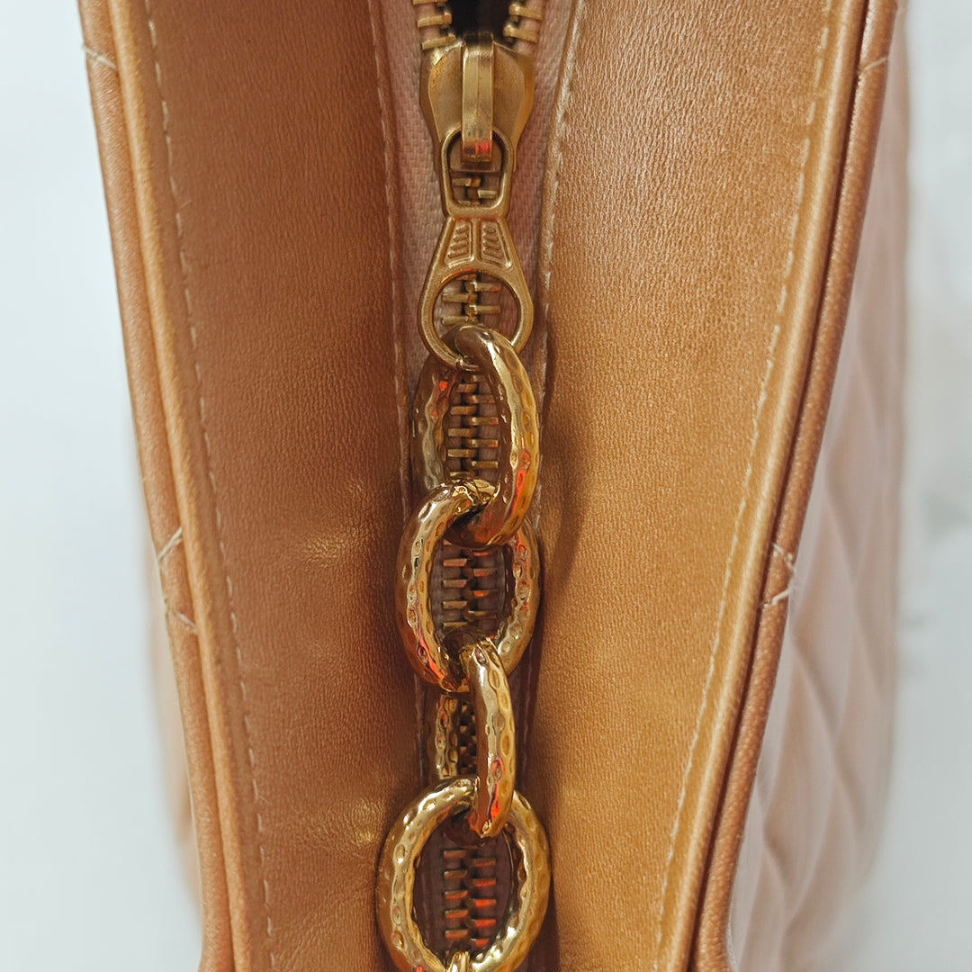 Chanel Cuir d’agneau Medallion Cabas