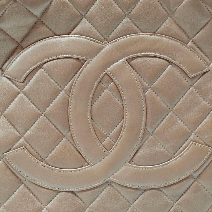 Chanel Cuir d’agneau Medallion Cabas