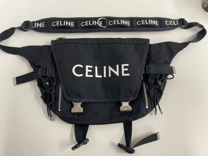 Celine Medium Nylon Logo Trekking Messenger Sac