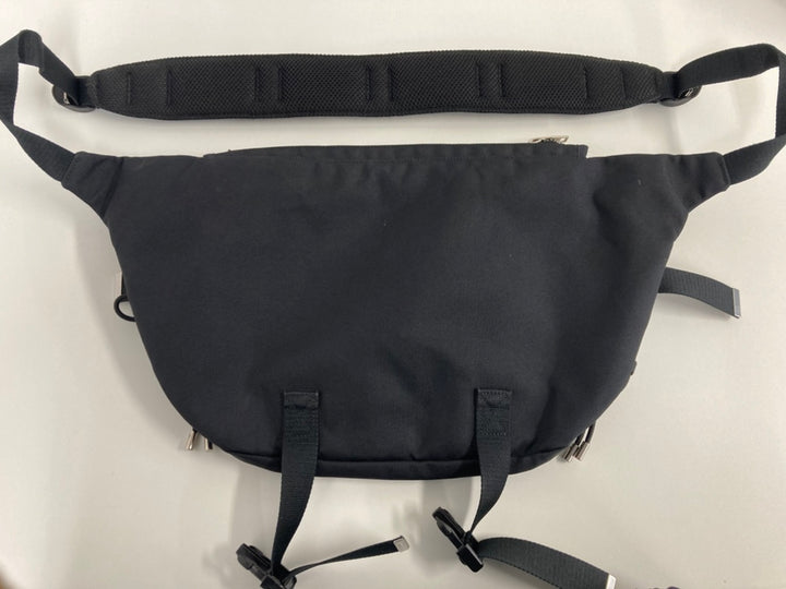 Celine Medium Nylon Logo Trekking Messenger Sac