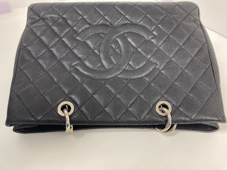 Chanel Caviar Grand Shopping Cabas