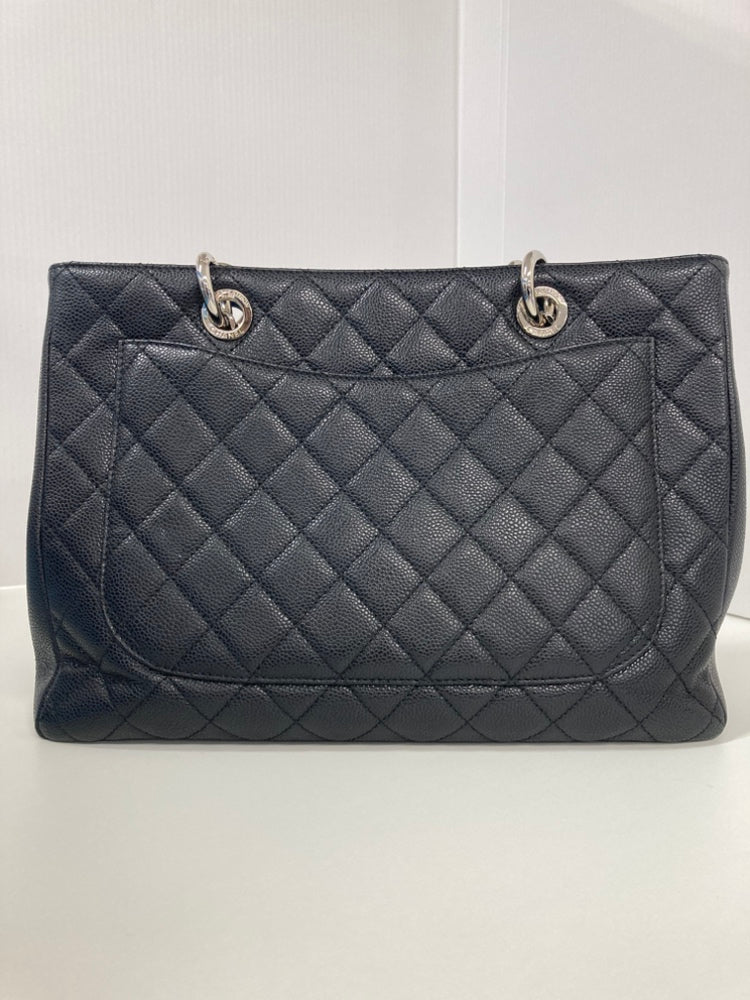 Chanel Caviar Grand Shopping Cabas