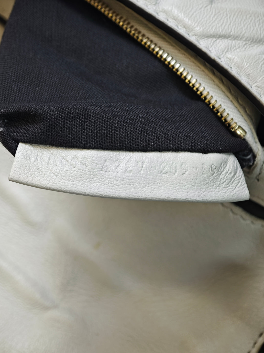 Fendi Zucca embossé Cuir Baguette Sac