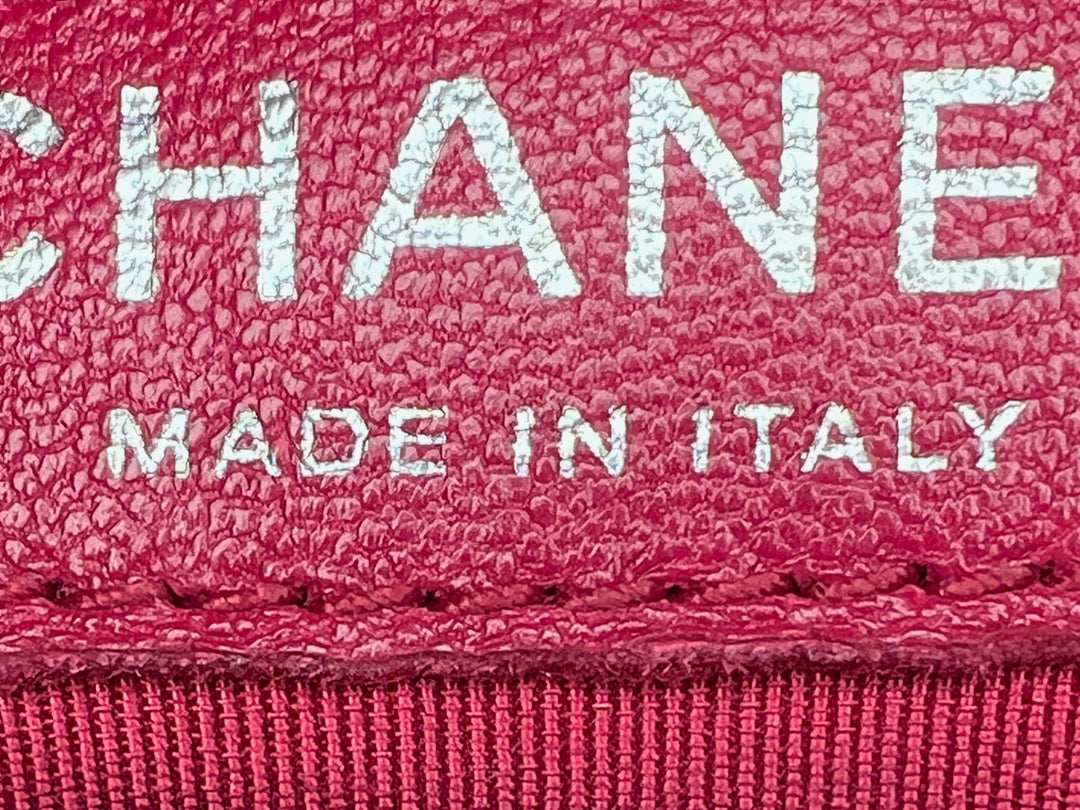 Chanel Medium Iridescent Cuir de veau Gabrielle Sac porté croisé