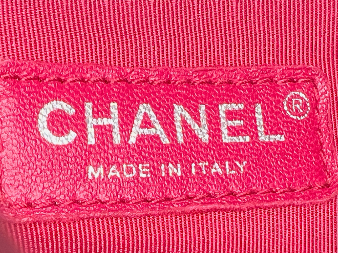 Chanel Medium Iridescent Cuir de veau Gabrielle Sac porté croisé