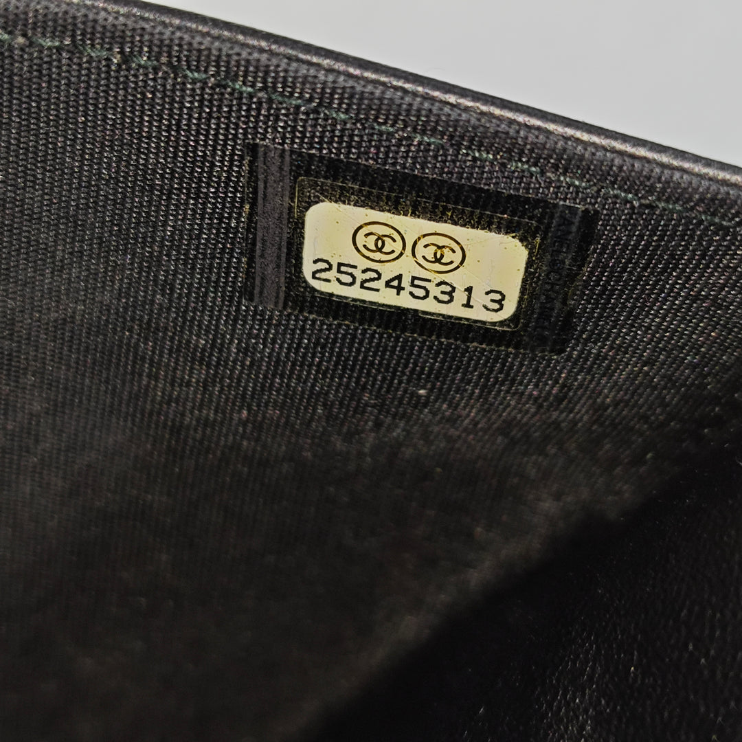 Chanel Pleated Crumpled Chevron Cuir de veau Le Boy Wallet on Chain