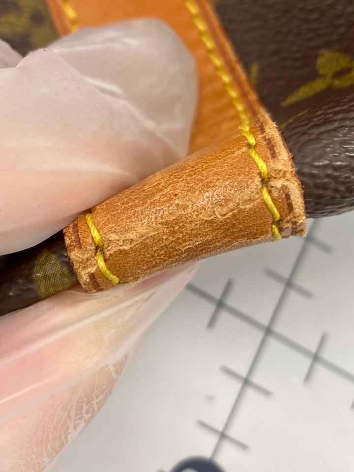 Louis Vuitton Monogram Keepall 60