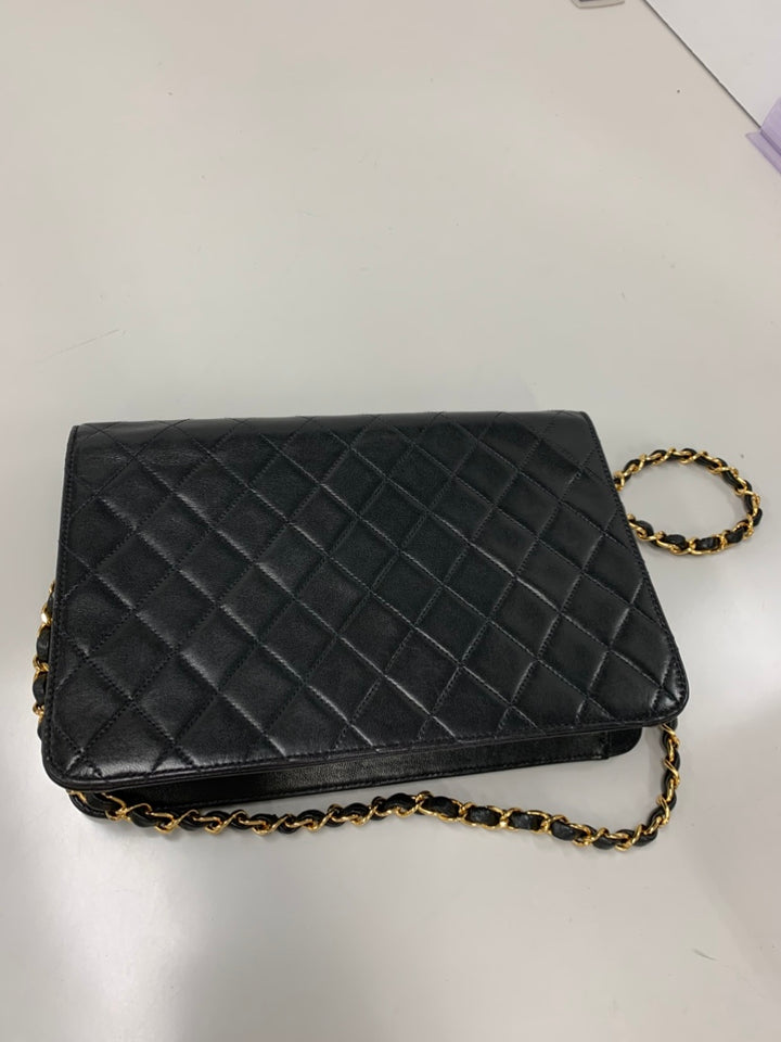 Chanel CC Matelassé Cuir d’agneau Simple rabat