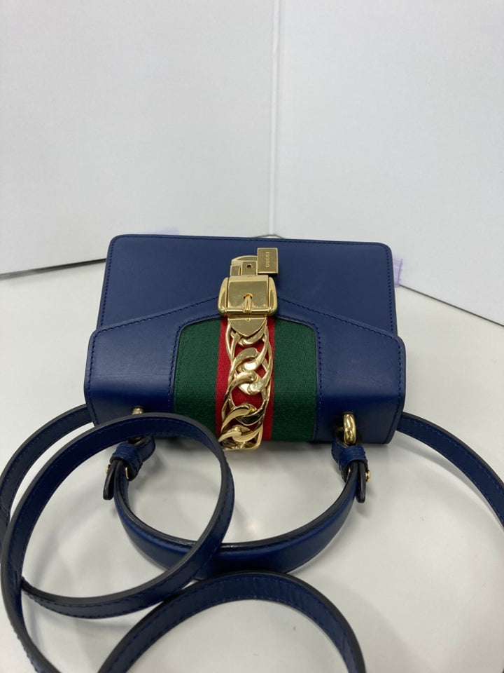 Gucci Mini Cuir de veau Web Sylvie Sac