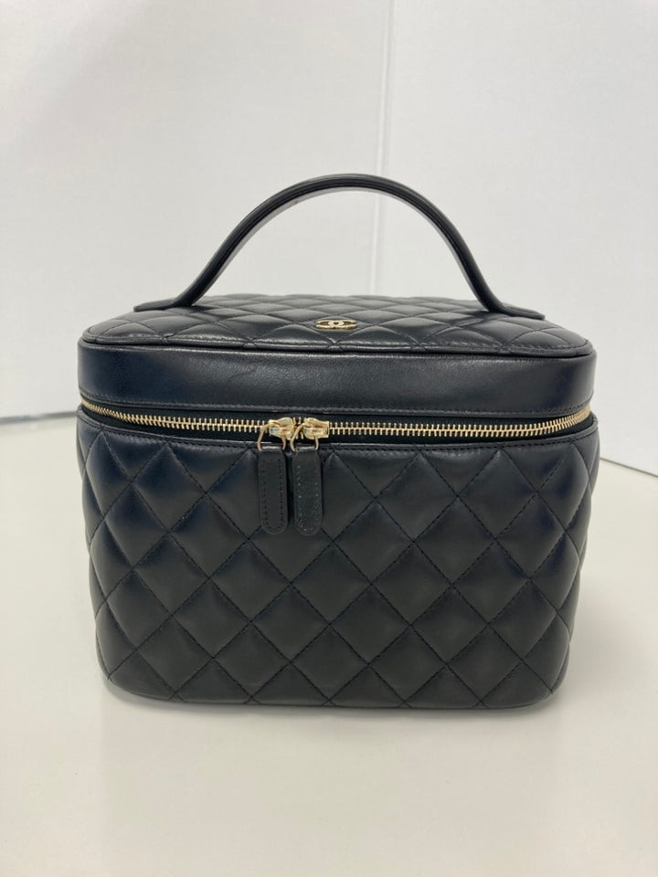 Chanel CC Matelassé Cuir d’agneau Vanity