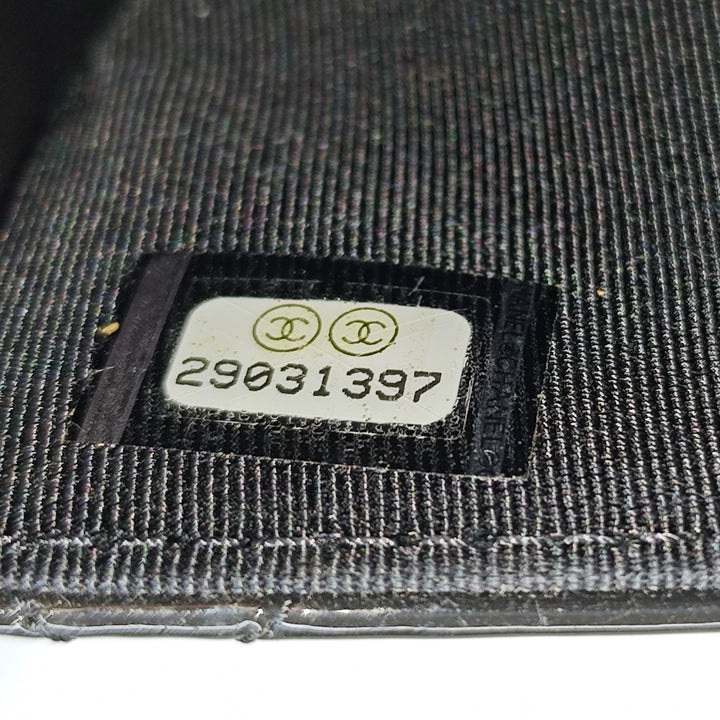 Chanel CC Bicolor Matelassé Cuir verni Wallet on Chain