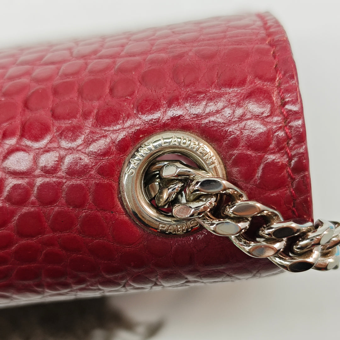 Saint Laurent Medium Croc embossé Cuir Monogram Kate Pompon Sac porté croisé