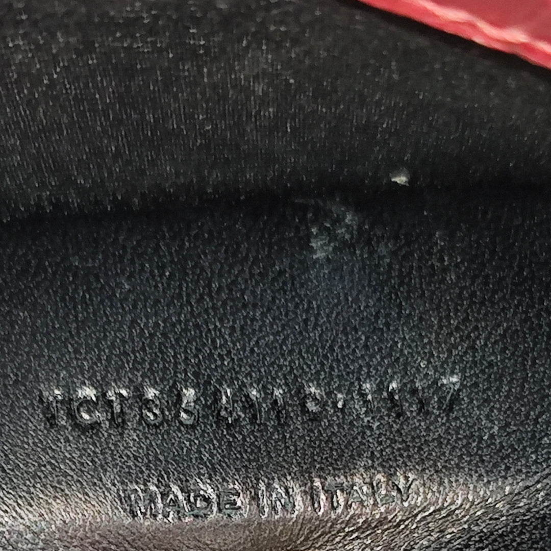 Saint Laurent Medium Croc embossé Cuir Monogram Kate Pompon Sac porté croisé