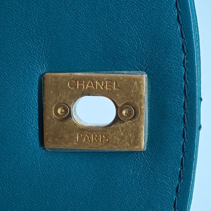 Chanel Mini Matelassé Cuir de veau et Caviar Chain Handle à rabat