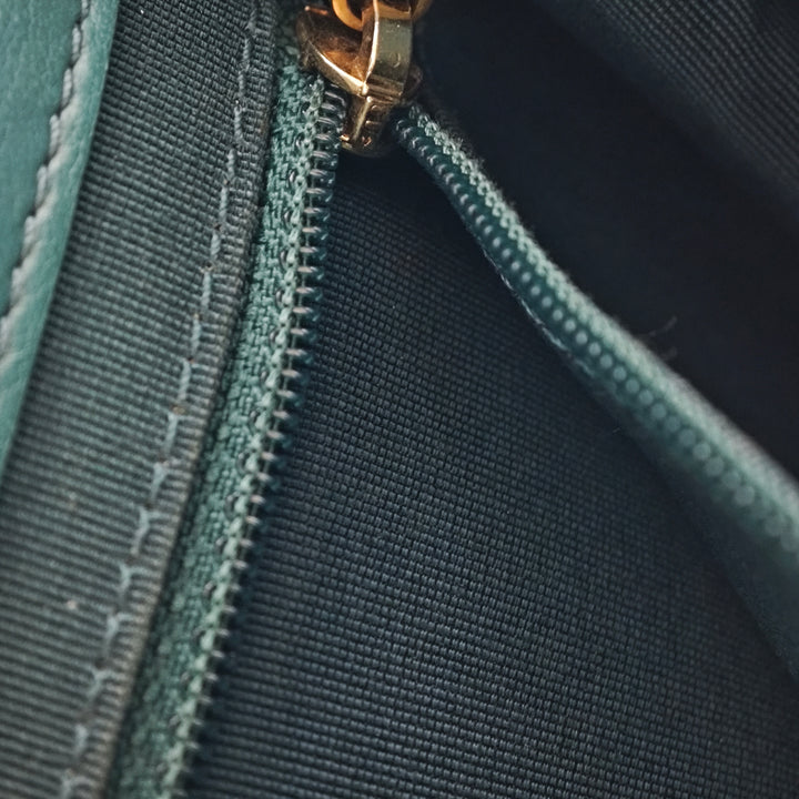 Chanel Mini Matelassé Cuir de veau et Caviar Chain Handle à rabat