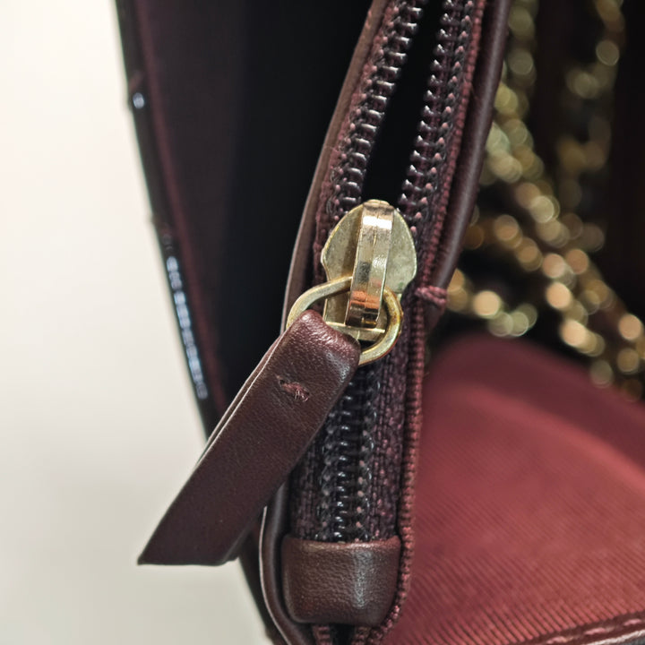 Chanel Matelassé Cuir verni Golden Class East West Wallet on Chain