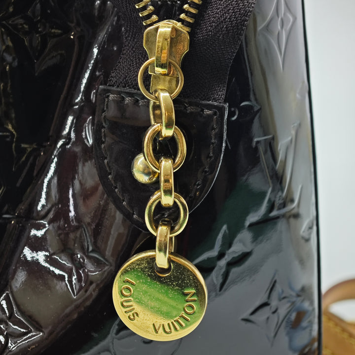 Louis Vuitton Monogram Vernis Brea MM