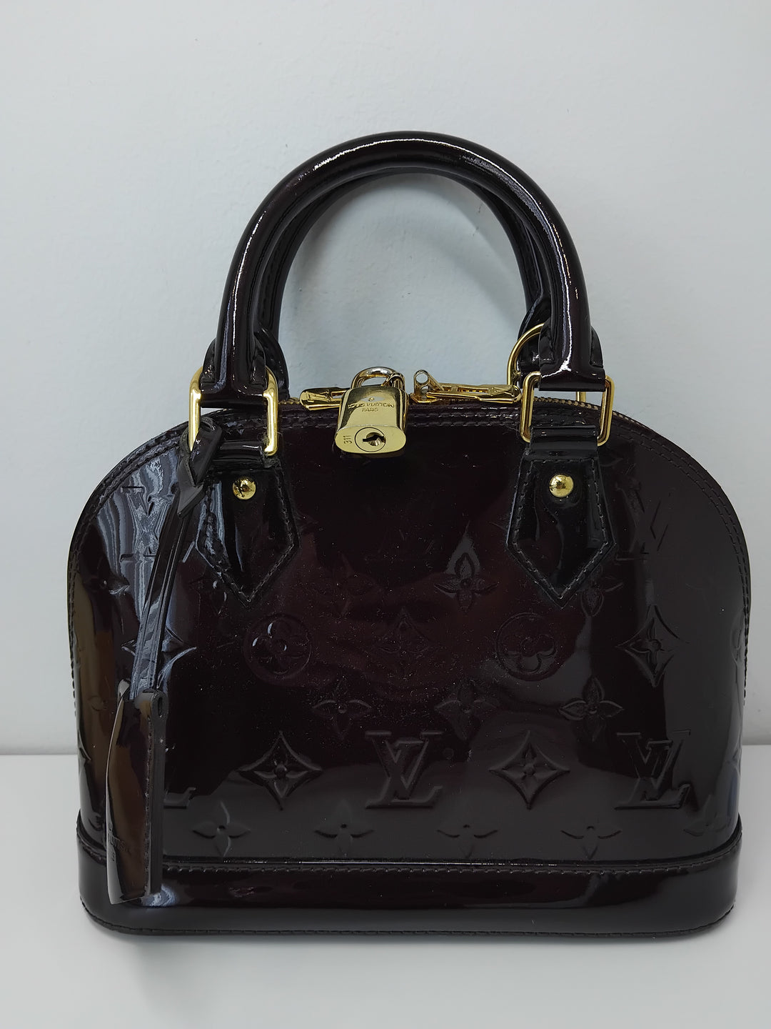 Louis Vuitton Monogram Vernis Alma BB