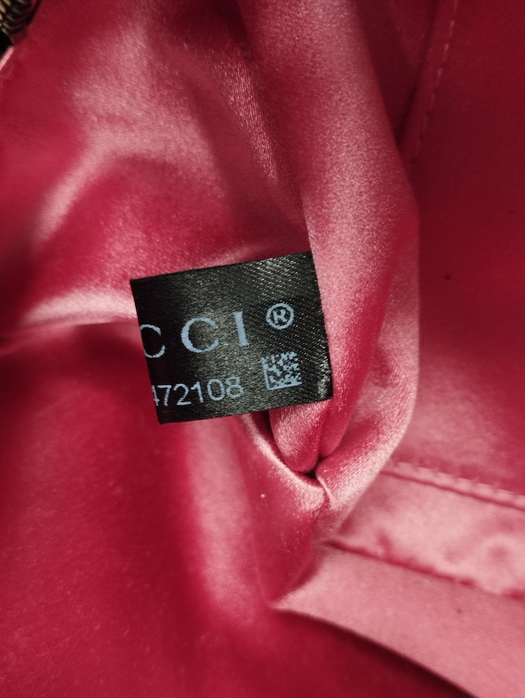 Gucci Small GG Marmont Matelasse Velours Sac porté croisé