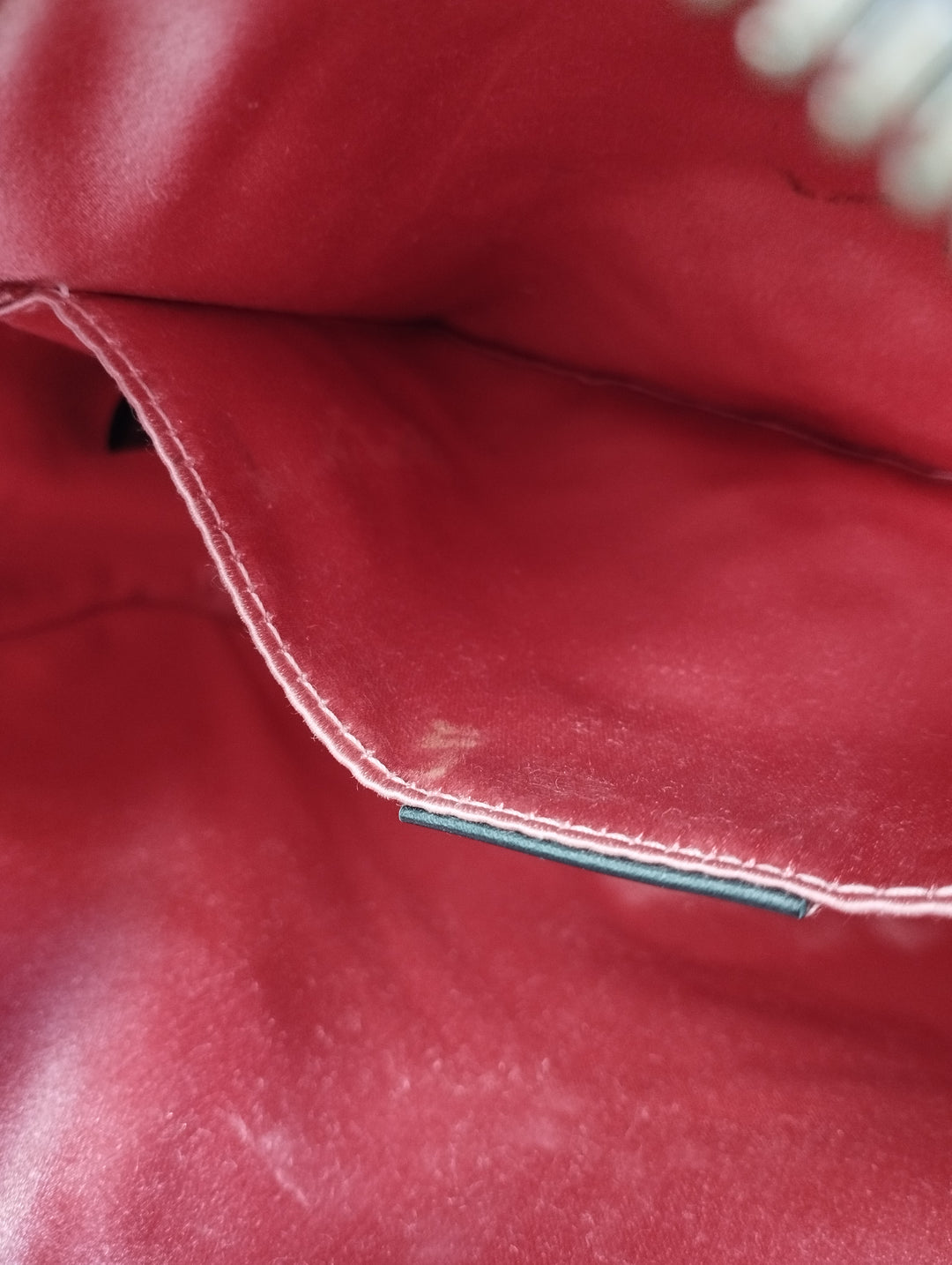 Gucci Small GG Marmont Matelasse Velours Sac porté croisé