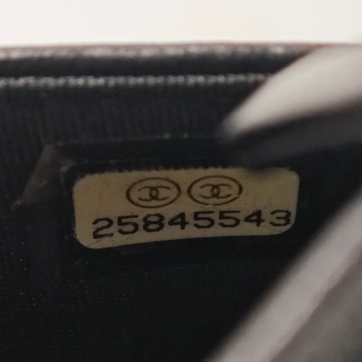 Chanel CC embossé Cuir d’agneau Diamond Wallet on Chain
