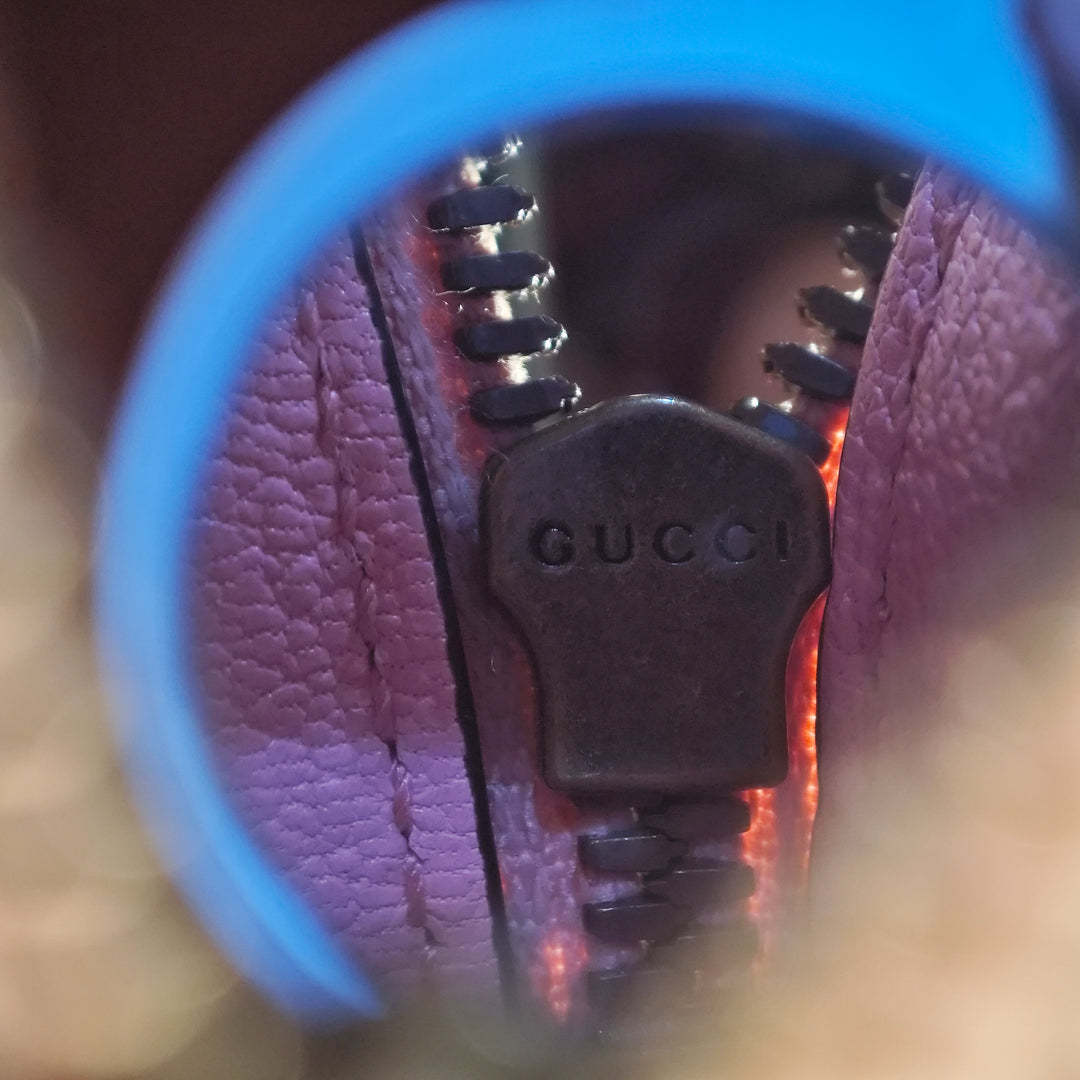 Gucci Small Cuir de veau Aphrodite Sac