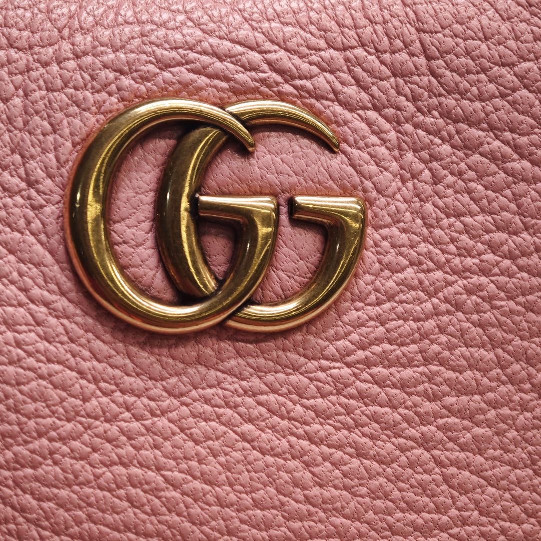 Gucci Small Cuir de veau Aphrodite Sac