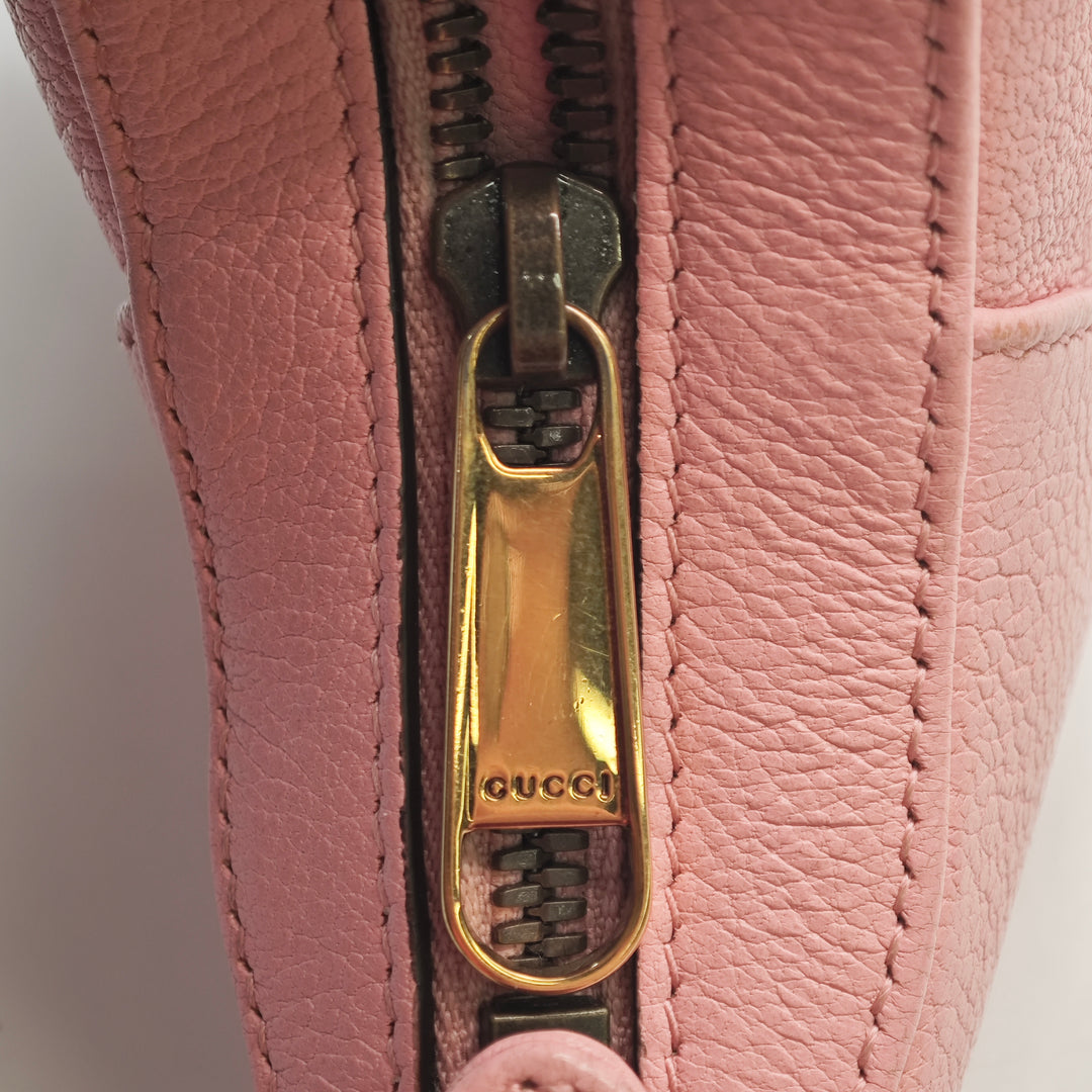 Gucci Small Cuir de veau Aphrodite Sac