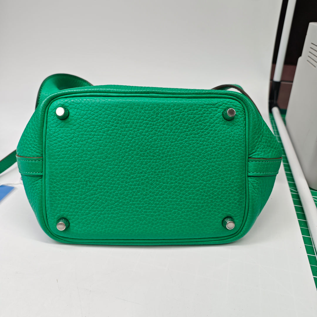 Hermès Clemence Picotin Lock 18
