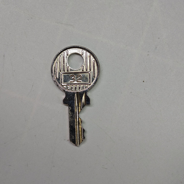 Hermès Clemence Picotin Lock 18