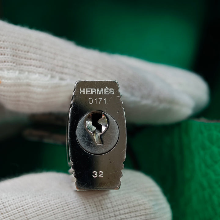Hermès Clemence Picotin Lock 18