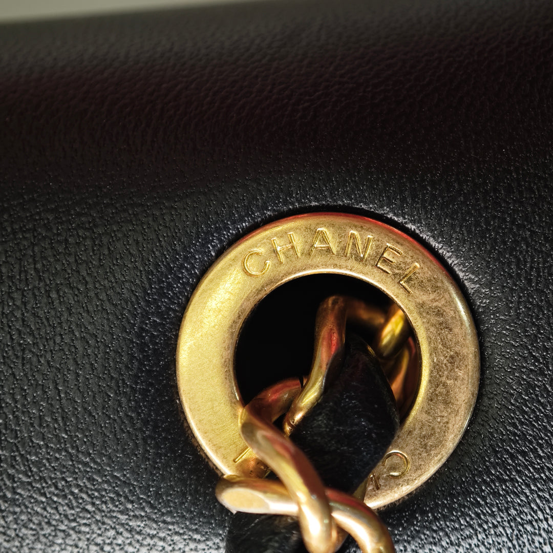 Chanel Cuir d’agneau Lucky Charms à rabat Sac porté croisé