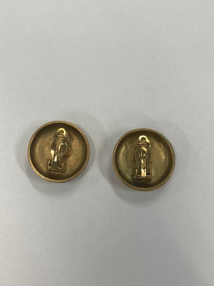 Chanel plaqué CC Rond Clip On Boucles d’oreilles