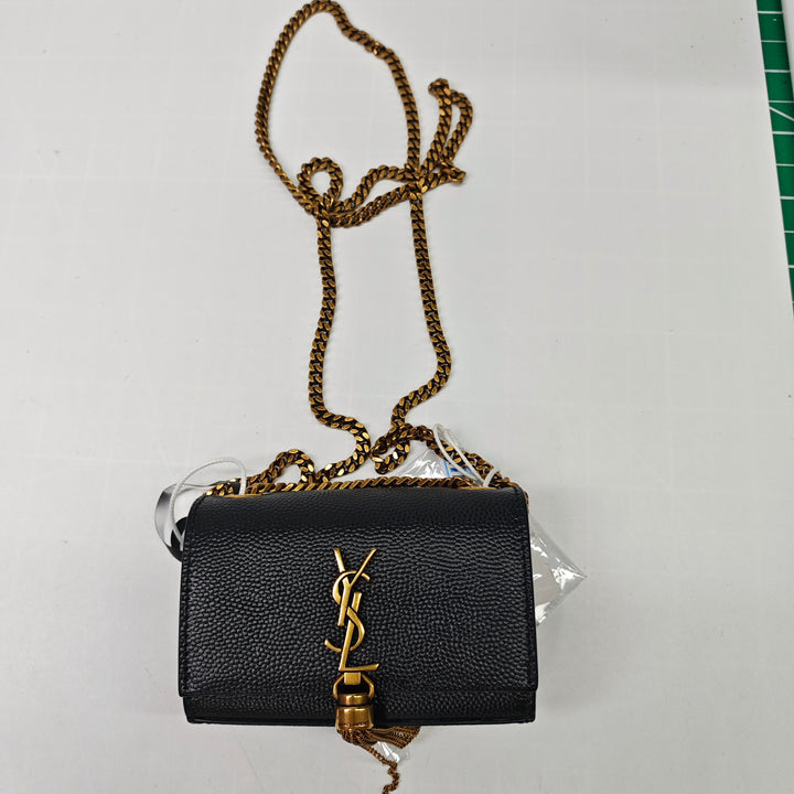 Saint Laurent Grain de Poudre Monogram Kate Pompon Airpods Sac