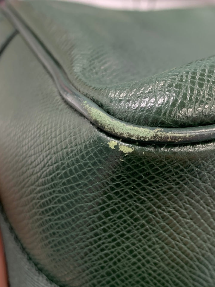 Louis Vuitton Taiga Reporter PM