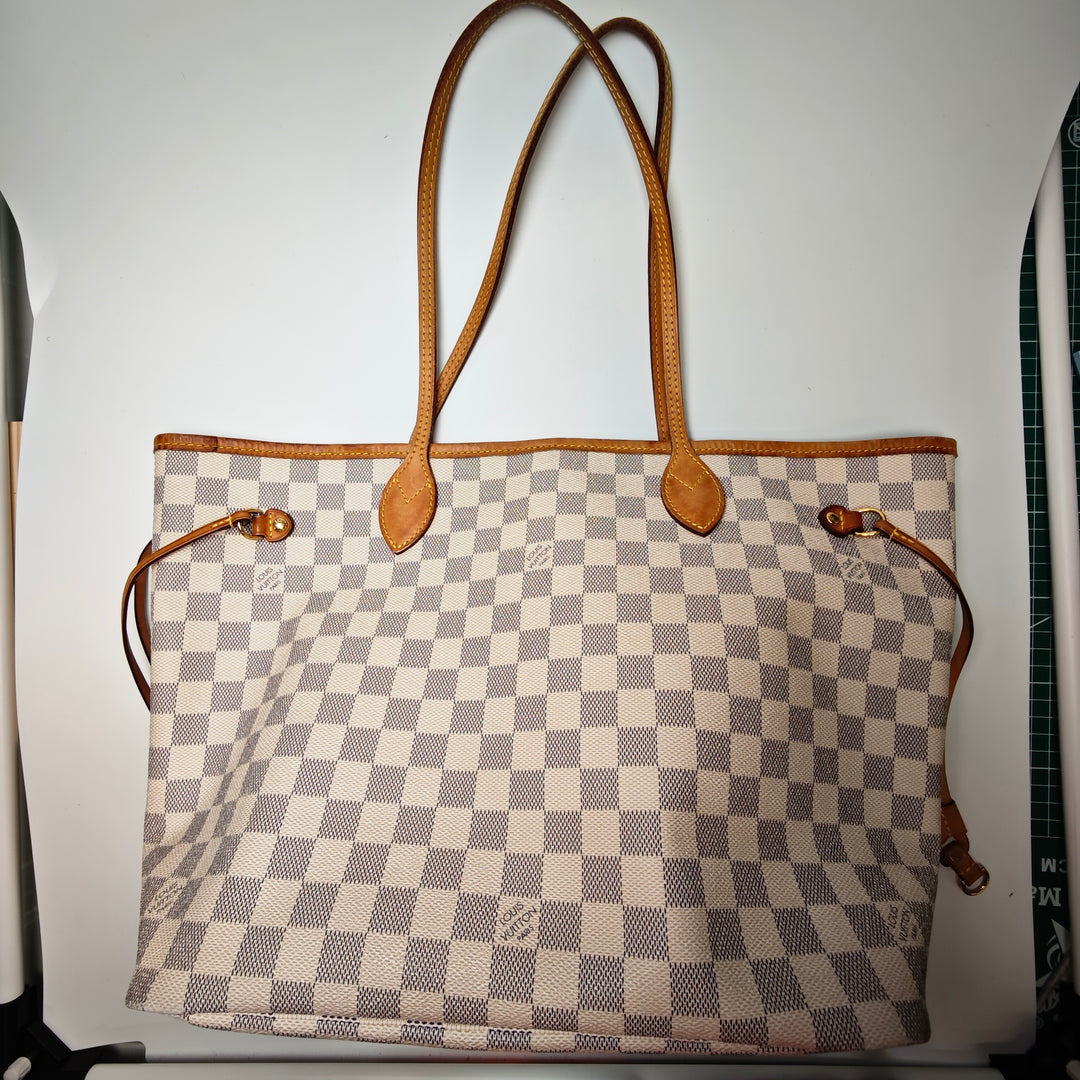 Louis Vuitton Damier Azur Neverfull MM
