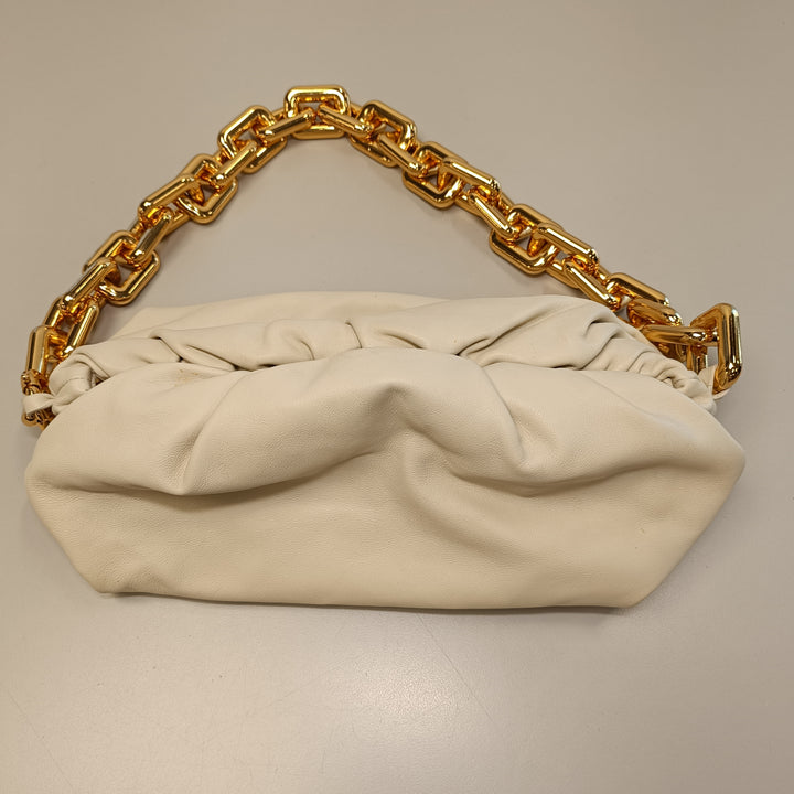 Bottega Veneta Cuir d’agneau Chain Pochette