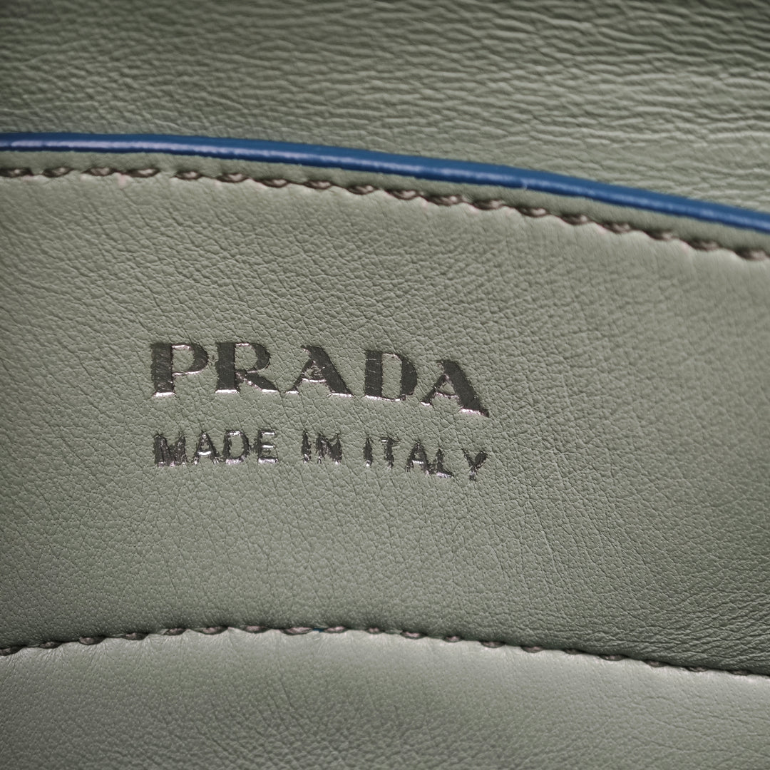 Prada Medium Saffiano Cuir Double Handle Sac